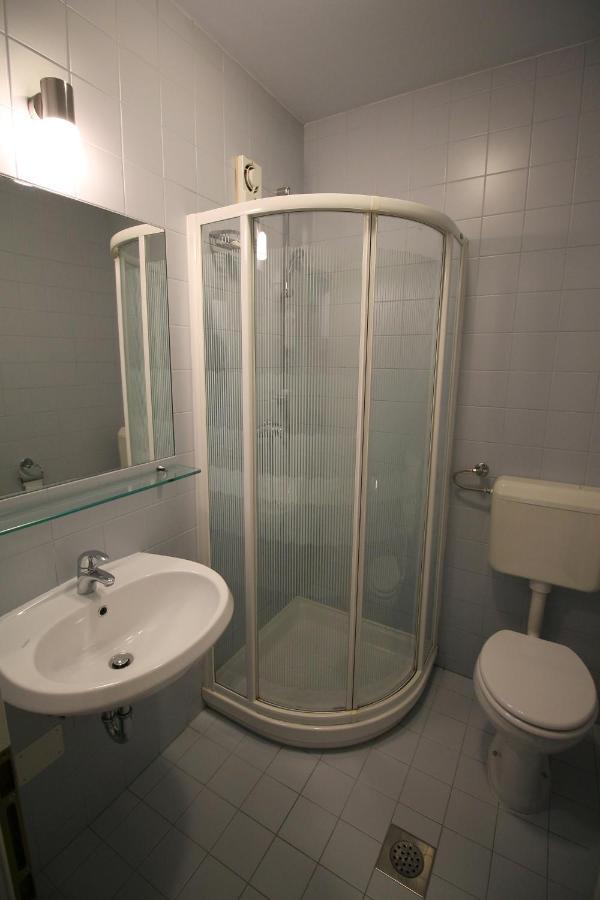 Apartments Villa Boltez Крань Екстер'єр фото